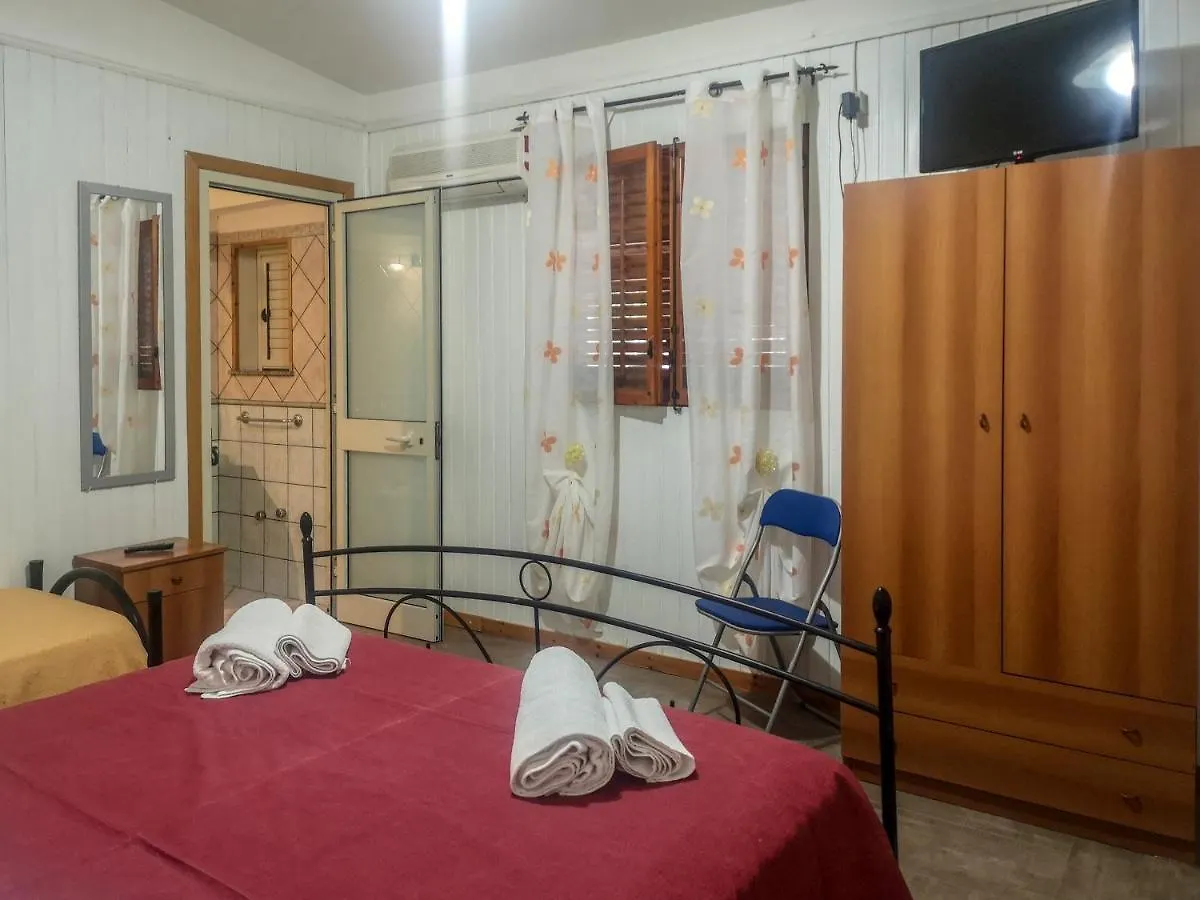 Camping Almoetia Calatabiano Italien