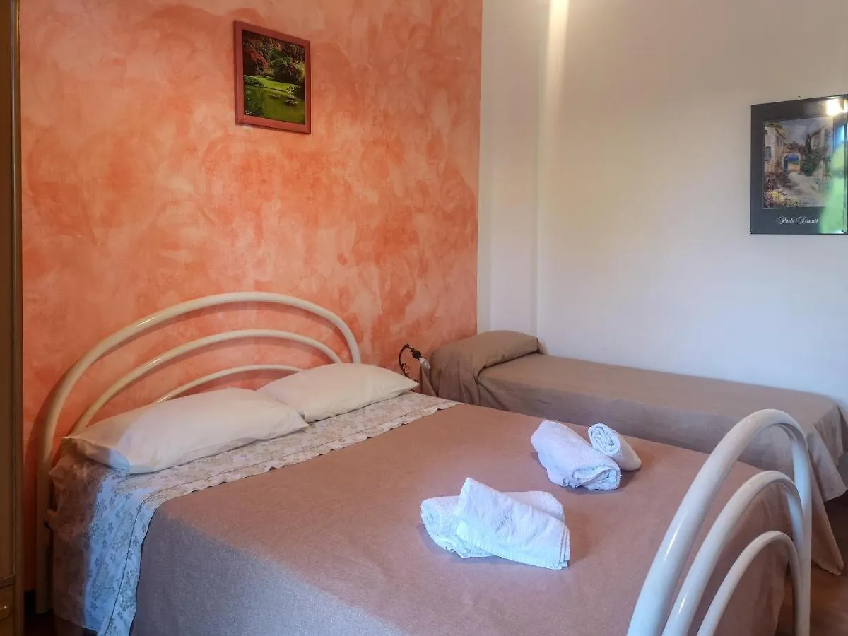 Camping Almoetia Calatabiano Campingplads